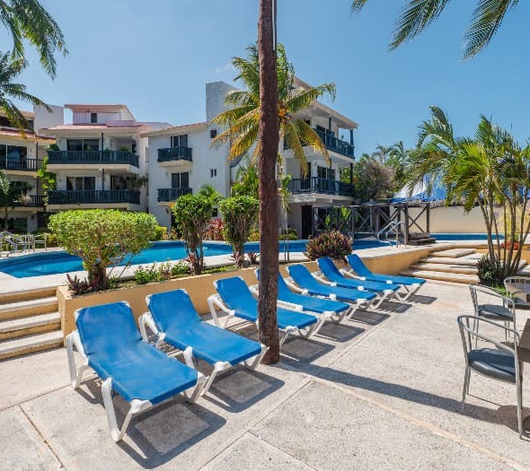 Solarium terrace Hotel Imperial Laguna Faranda Cancún Cancun
