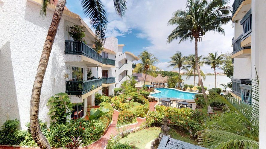  Hotel Faranda Imperial Laguna Cancún Cancun